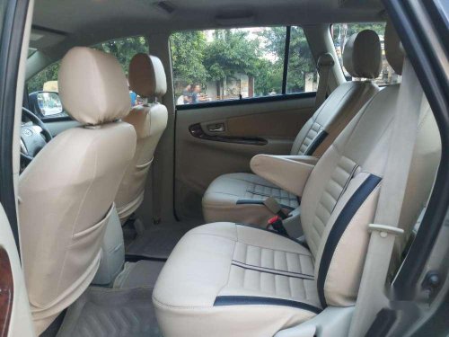 Toyota Innova 2.5 V 7 STR, 2013, Diesel MT for sale 