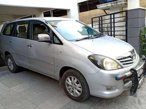 Toyota Innova 2.5 V 7 STR, 2011, Diesel AT for sale 