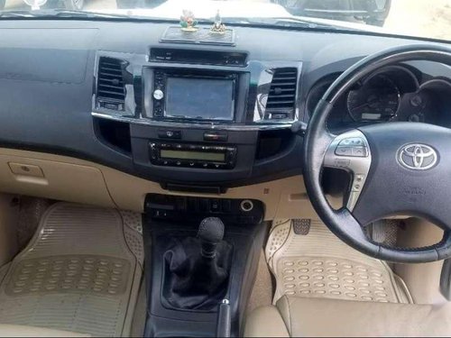 Toyota Fortuner 3.0 4x4 MT, 2014, Diesel for sale 