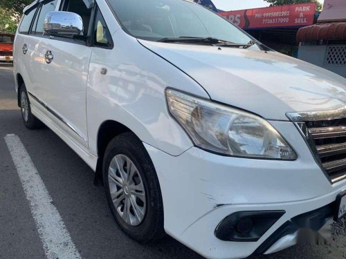 Used 2013 Innova 2.5 GX 7 STR  for sale in Ernakulam