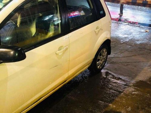 Used 2013 Figo Petrol ZXI  for sale in Kolkata