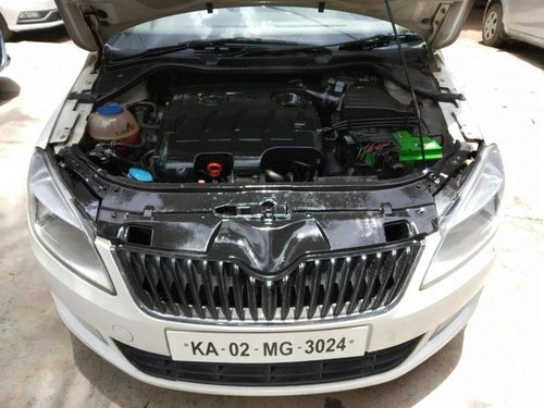 Used Skoda Rapid  1.6 TDI Ambition MT car at low price