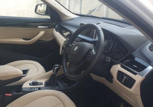 Used BMW X1 AT car at low price