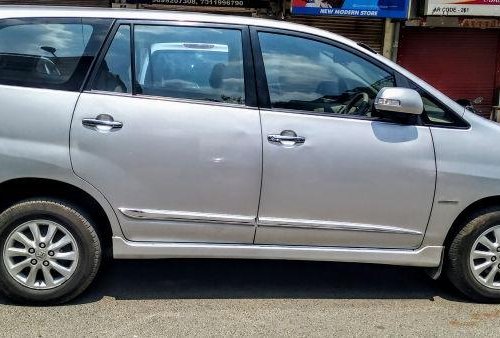 Used Toyota Innova MT 2004-2011 car at low price