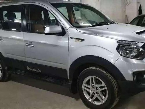 Mahindra NuvoSport N8, 2016, Diesel AT for sale 