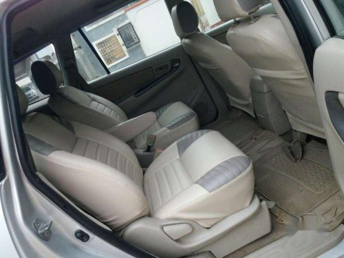 Toyota Innova 2011 MT for sale 