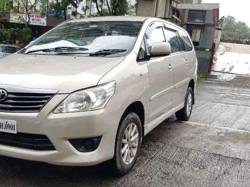 Toyota Innova 2.5 G4 8 STR, 2012, Diesel MT for sale 