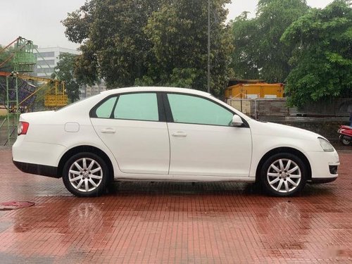 Volkswagen Jetta 2007-2011 2010 MT for sale