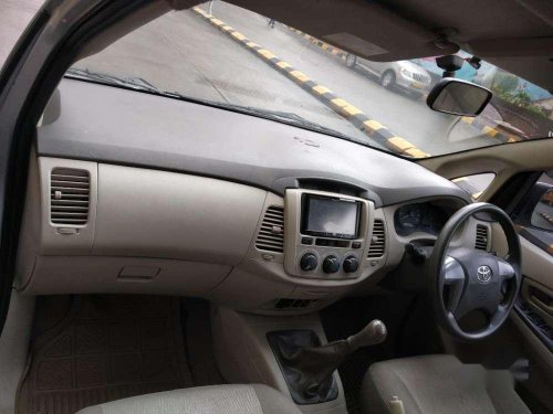 Toyota Innova 2.5 G4 8 STR, 2013, Diesel MT for sale 