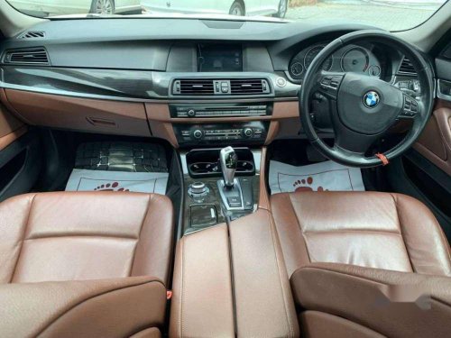 BMW 5 Series 525d Sedan 2011 AT for sale 