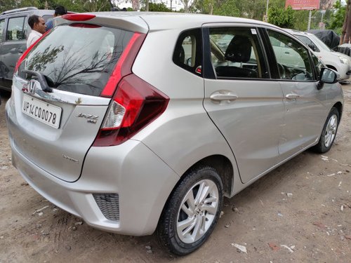 Used Honda Jazz 1.2 V i VTEC MT car at low price