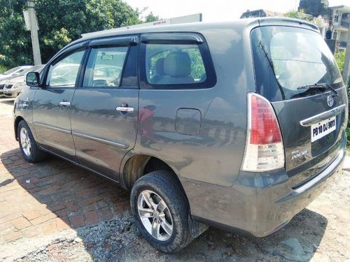 Toyota Innova 2004-2011 MT 2011 for sale