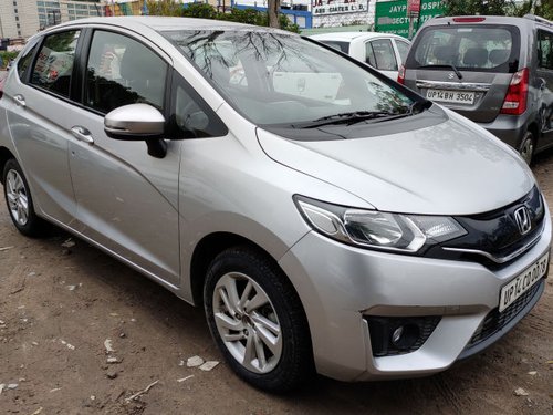 Used Honda Jazz 1.2 V i VTEC MT car at low price