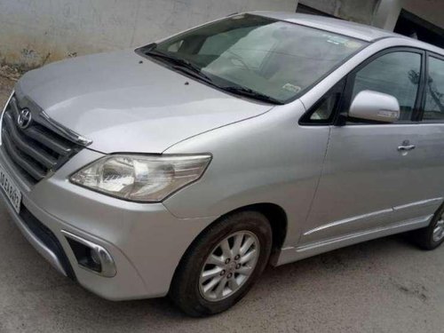 Used Toyota Innova 2.5 VX 7 STR MT at low price