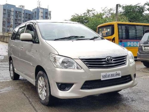 Toyota Innova 2.5 G4 8 STR, 2012, Diesel MT for sale 