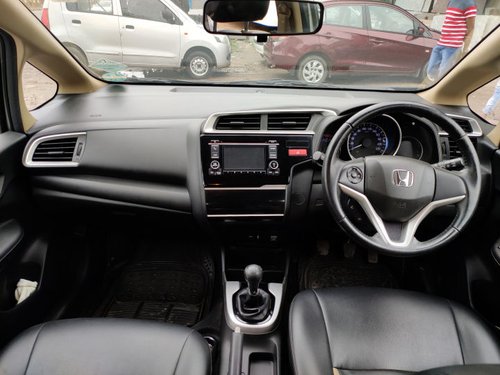 Used Honda Jazz 1.2 V i VTEC MT car at low price