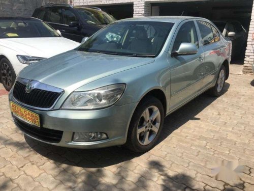 Skoda Laura Ambiente 2.0 TDI CR AT, 2011, CNG & Hybrids for sale 