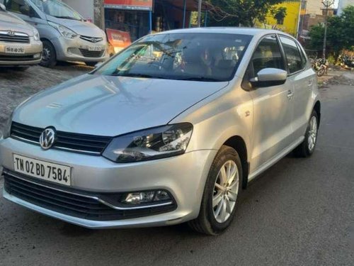 Used Volkswagen Polo MT car at low price