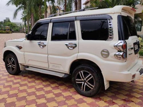 Mahindra Scorpio S4, 2014, Diesel MT for sale 