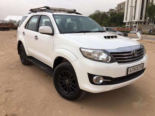 Toyota Fortuner 3.0 4x2 MT, 2015, Diesel for sale 