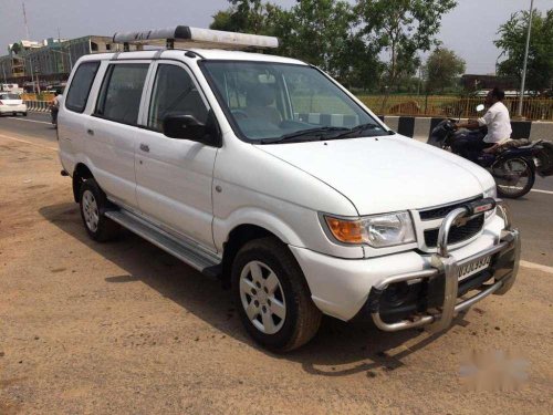 Chevrolet Tavera Elite LS - B3 10-Seater BS III, 2016, Diesel MT for sale 