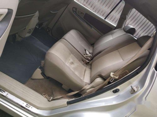 Toyota Innova 2.5 G4 8 STR, 2013, Diesel MT for sale 