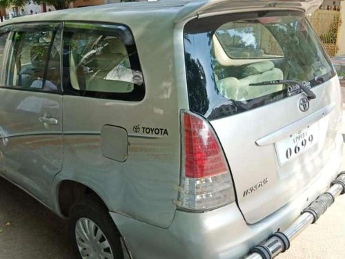 Toyota Innova 2005 MT for sale 