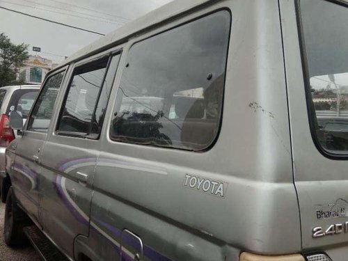 2004 Toyota Qualis FS B3 MT for sale