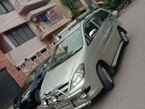 Toyota Innova 2.5 G4 8 STR, 2007, Diesel  MT for sale