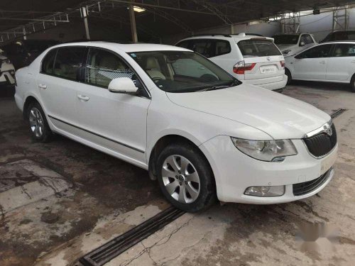 2011 Skoda Superb AT for sale at low price