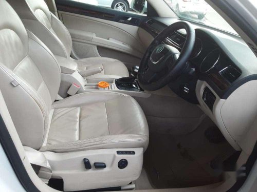 2011 Skoda Superb AT for sale at low price