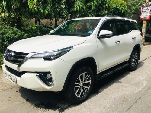 Used Toyota Fortuner 4x4 MT 2017 for sale