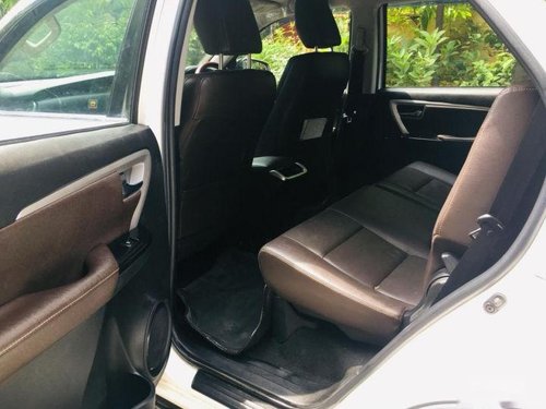 Used Toyota Fortuner 4x4 MT 2017 for sale