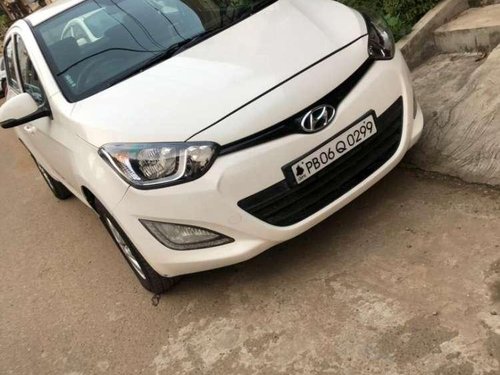 Hyundai i20 2013 MT for sale 