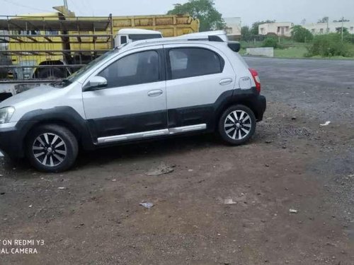 Toyota Etios Cross 2014 MT for sale 