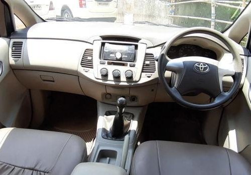 Used 2012 Innova 2.5 GX 8 STR  for sale in Kolkata