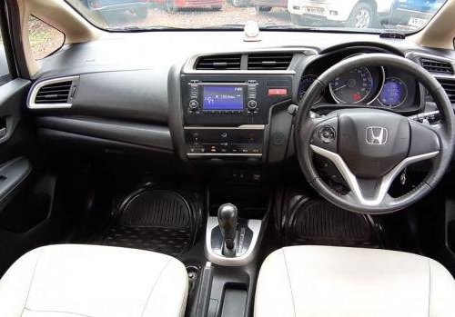 Used Honda Jazz V CVT AT car at low price