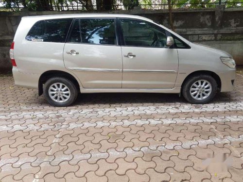 Toyota Innova 2.5 V 7 STR, 2012, Diesel MT for sale 