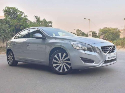 Volvo S60 Kinetic D4, 2014, Diesel AT for sale 