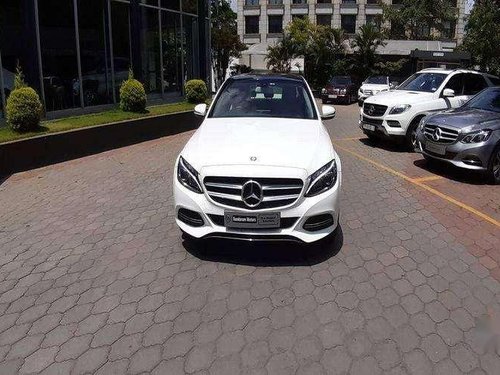 Mercedes-Benz C-Class 220 BlueEfficiency, 2015, Diesel AT for sale 