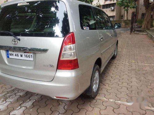 Toyota Innova 2.5 V 7 STR, 2012, Diesel MT for sale 