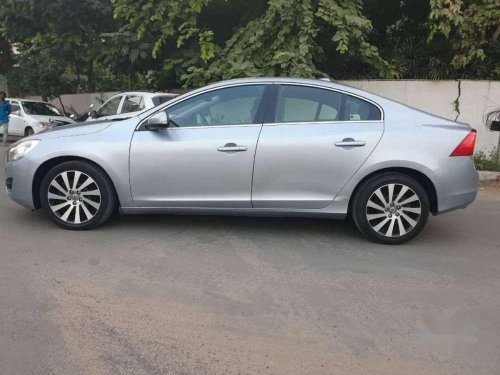 Volvo S60 Kinetic D4, 2014, Diesel AT for sale 