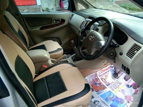 Toyota Innova 2.5 V 7 STR, 2012, Diesel MT for sale