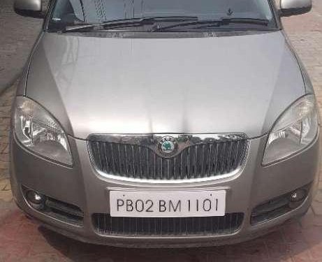 Skoda Fabia 2010 MT for sale 