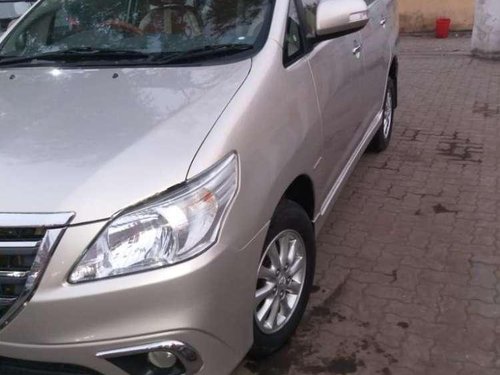 Toyota Innova 2.5 V 8 STR, 2012, Diesel MT for sale