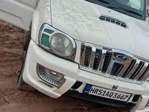 Mahindra Scorpio 2012 MT for sale 