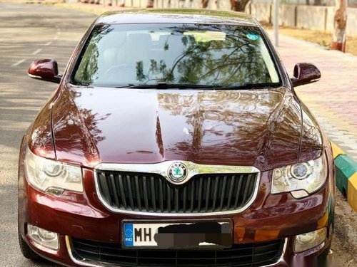 Skoda Superb Elegance 1.8 TSI AT, 2011, Petrol for sale 