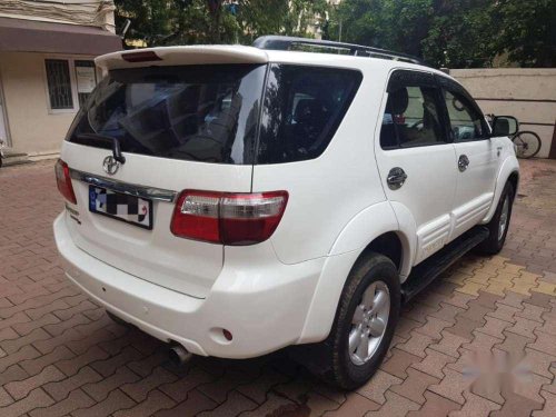 Toyota Fortuner 3.0 4x4 MT, 2010, Diesel for sale 