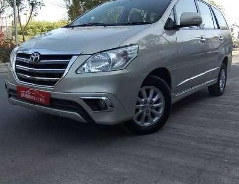 Toyota Innova 2.5 ZX BS IV 7 STR, 2014, Diesel MT for sale 