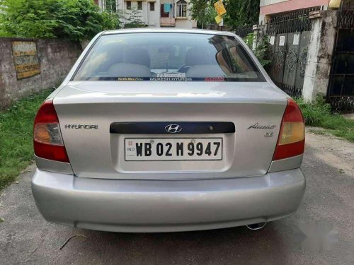 Hyundai Accent GLE, 2001, Petrol MT for sale 